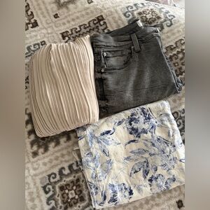 Bundle of pants gently used